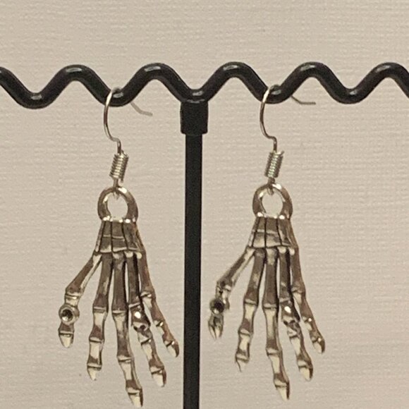 Hand Earring, Halloween Earring, Skeleton Earring, Bones Earring, Punk Goth - Picture 5 of 5